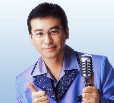 DJ. AKASAKA